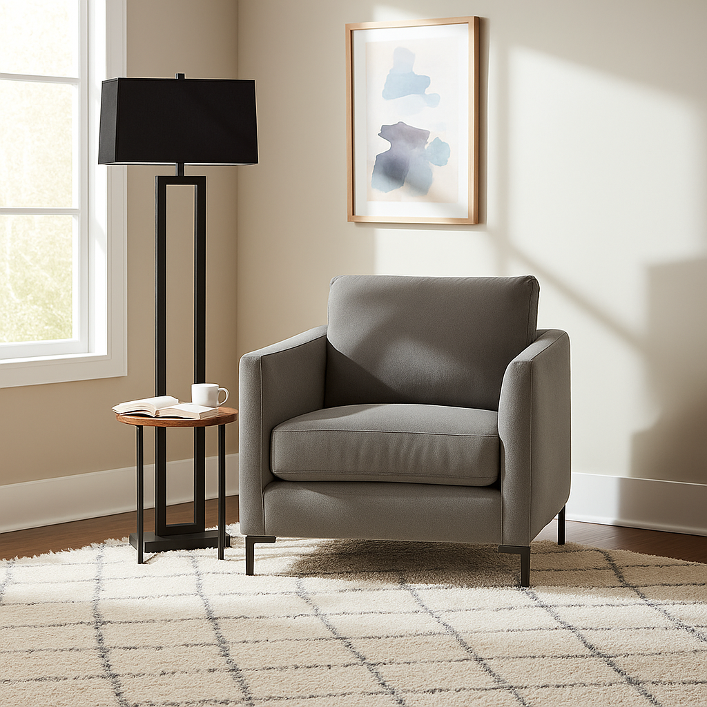 Wohnzimmer Stehlampe mit weißem Lampenschirm